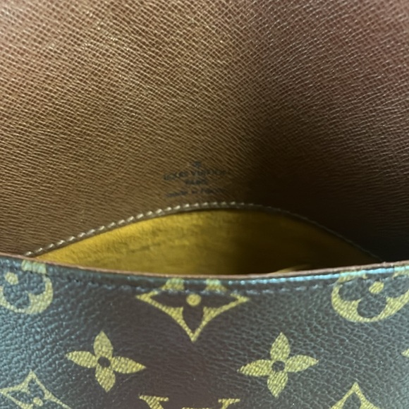 Louis Vuitton Salsa Musette Monogram GM Canvas - Picture 2 of 10